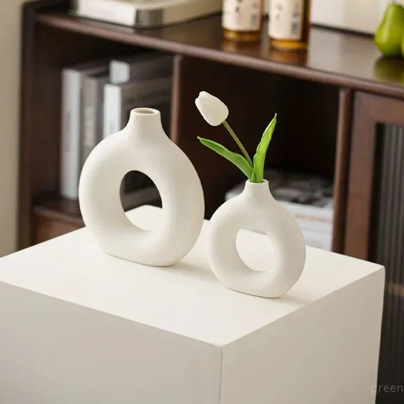 Imitation Ceramic Pure White Vase Donut Design Clean Vanilla Store