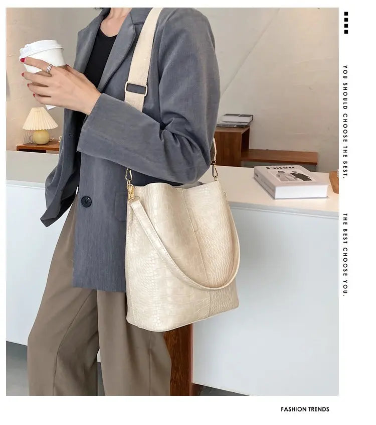 Vintage Crocodile Pattern Crossbody Bag for Women Clean Vanilla Store