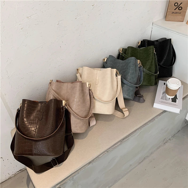 Vintage Crocodile Pattern Crossbody Bag for Women Clean Vanilla Store