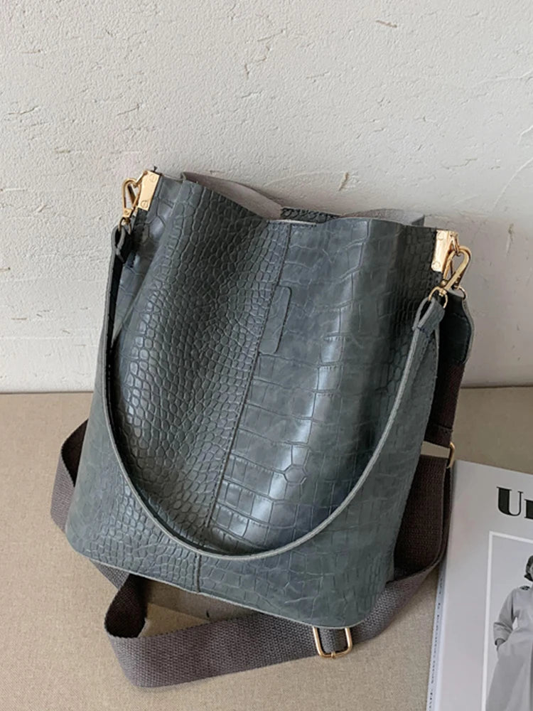 Vintage Crocodile Pattern Crossbody Bag for Women Clean Vanilla Store