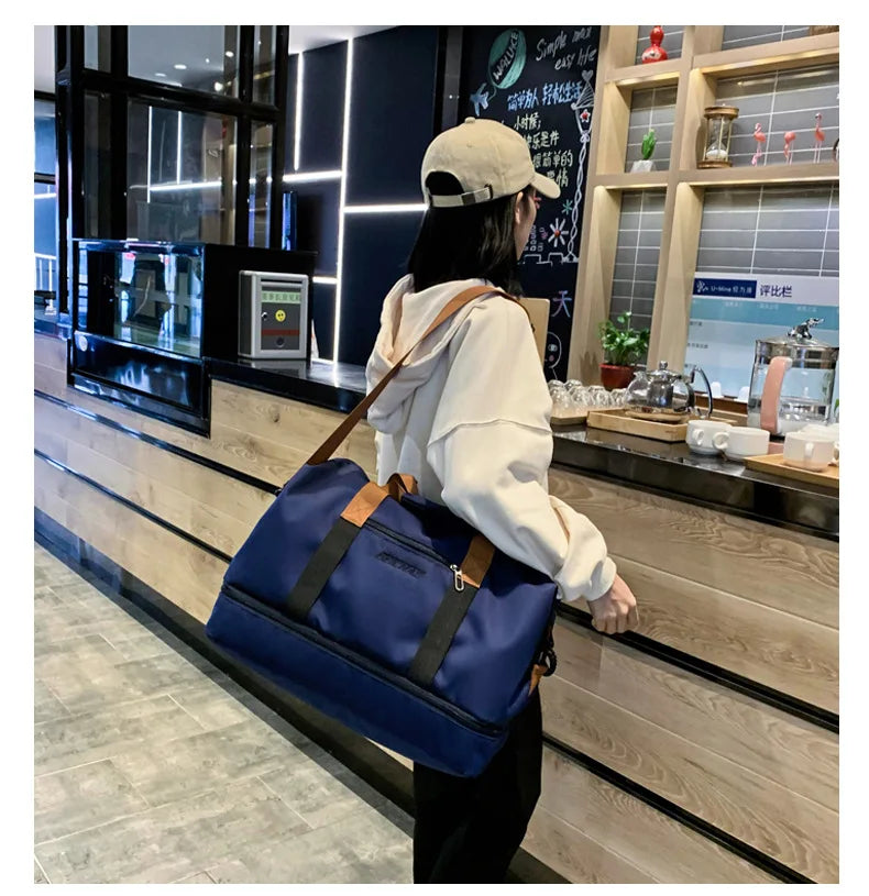 Large Capacity Travel Gym Bag Waterproof Design Clean Vanilla Store