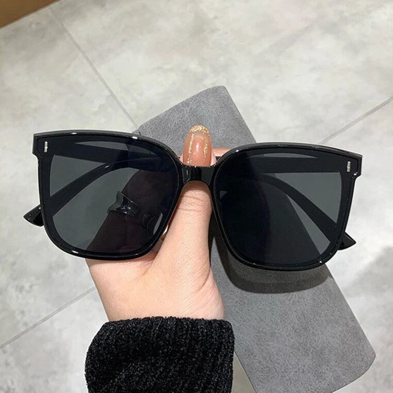 OIMG Vintage Square Oversized Sunglasses UV400 Protection Clean Vanilla Store
