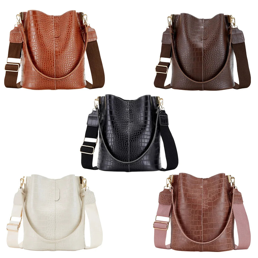 Large-Capacity Crocodile Pattern Leather Crossbody Bag Clean Vanilla Store