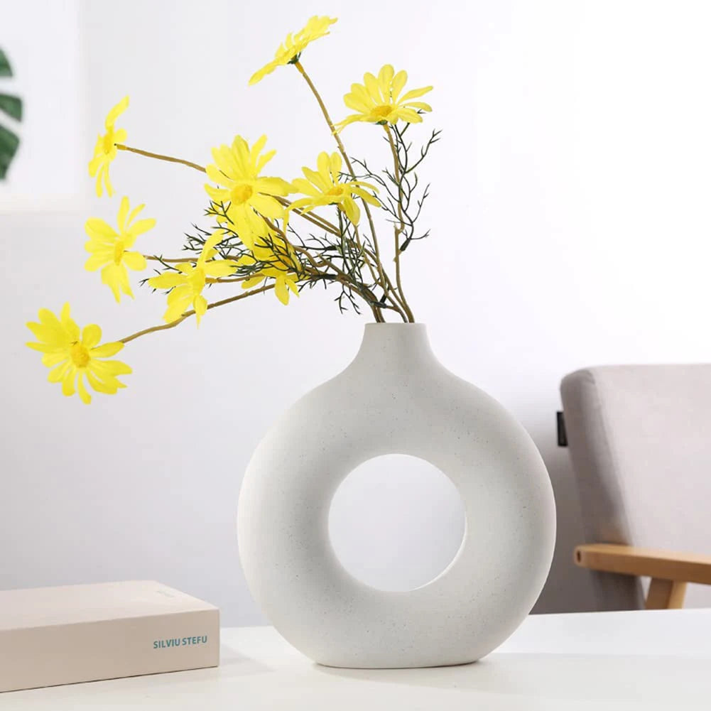 Lifeideas Nordic Style White Ceramic Round Vase Clean Vanilla Store