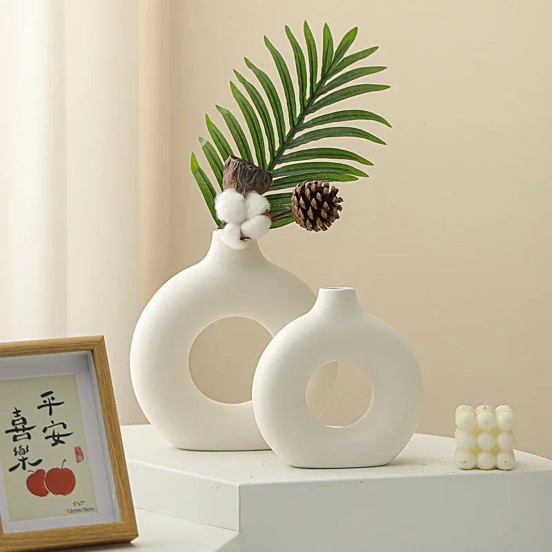 Imitation Ceramic Pure White Vase Donut Design Clean Vanilla Store