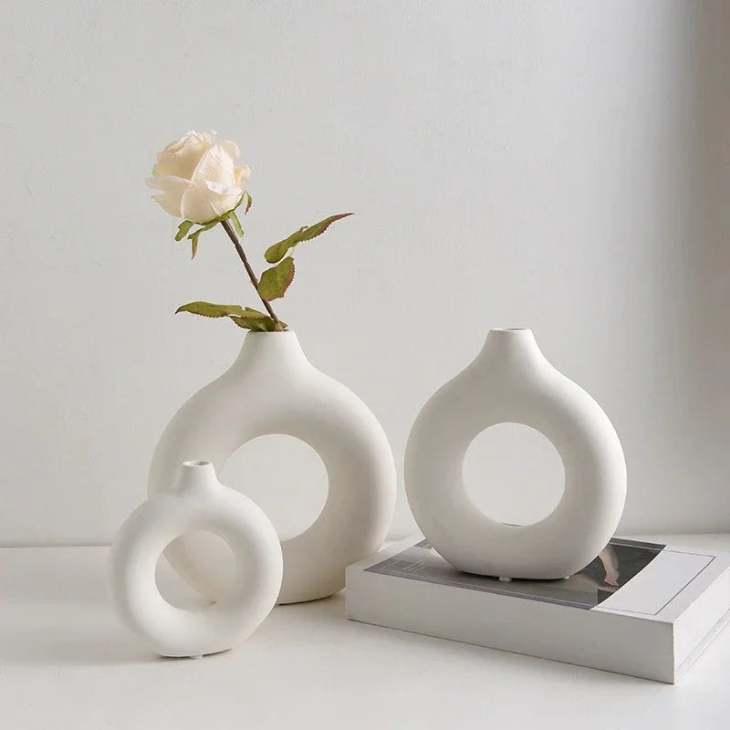 Imitation Ceramic Pure White Vase Donut Design Clean Vanilla Store