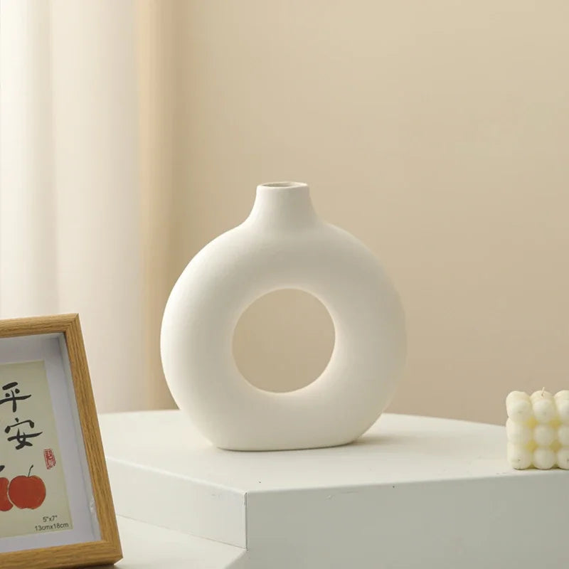 Imitation Ceramic Pure White Vase Donut Design Clean Vanilla Store