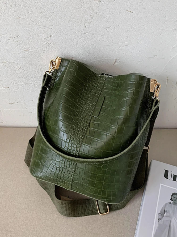 Vintage Crocodile Pattern Crossbody Bag for Women Clean Vanilla Store