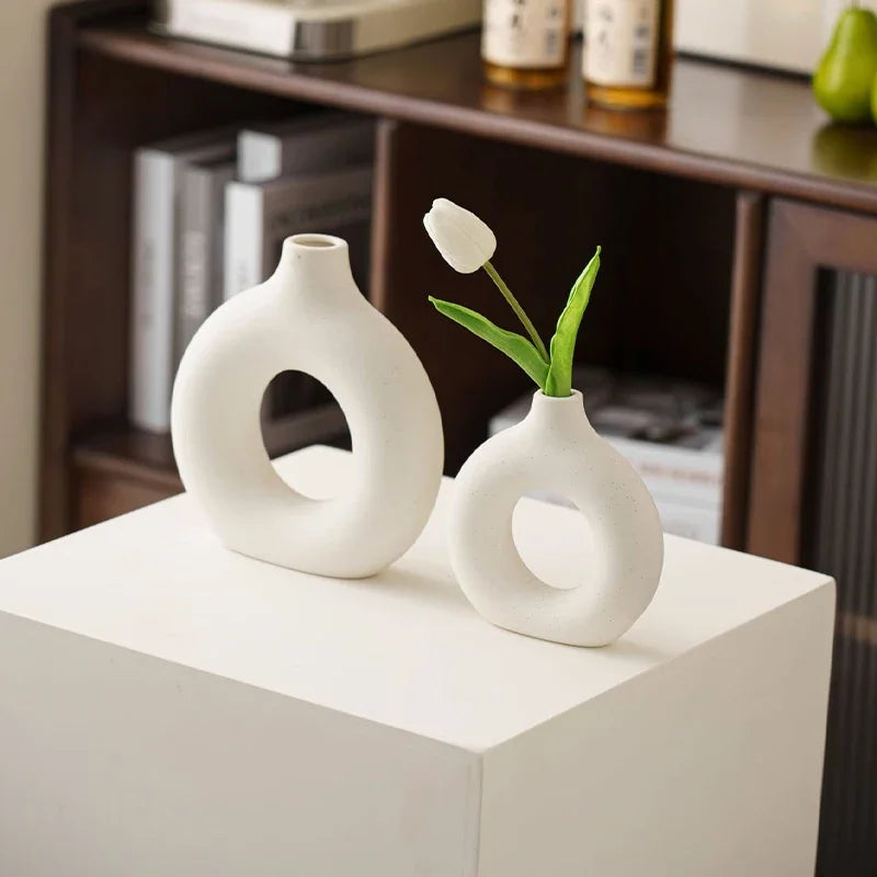 Imitation Ceramic Pure White Vase Donut Design Clean Vanilla Store