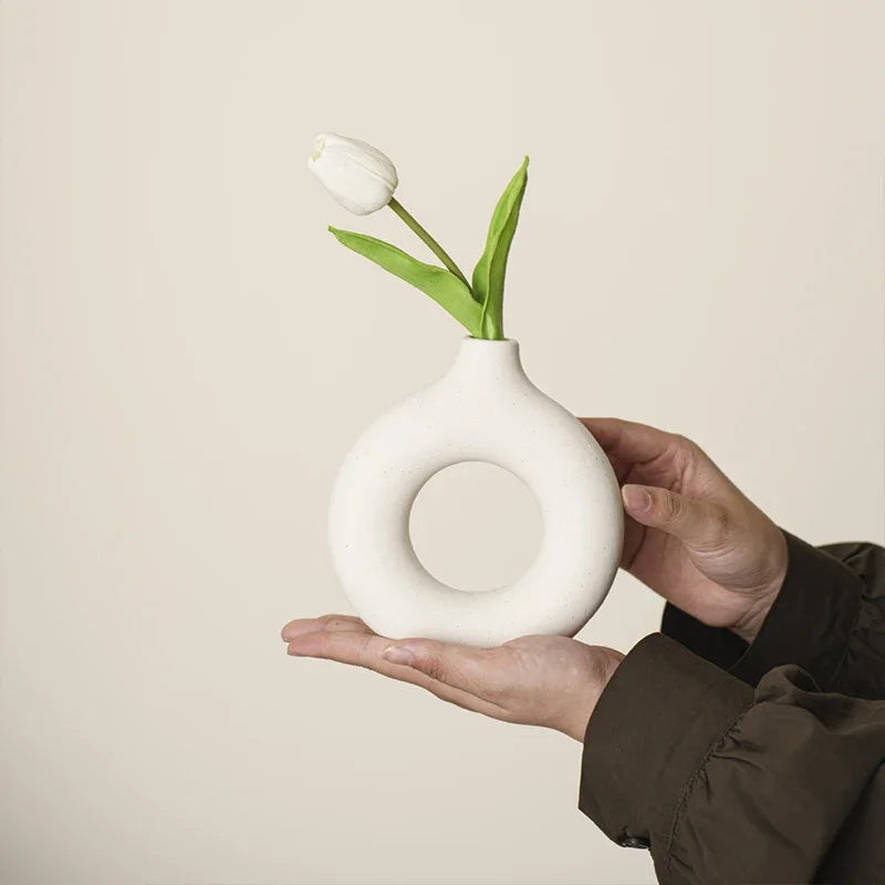 Imitation Ceramic Pure White Vase Donut Design Clean Vanilla Store