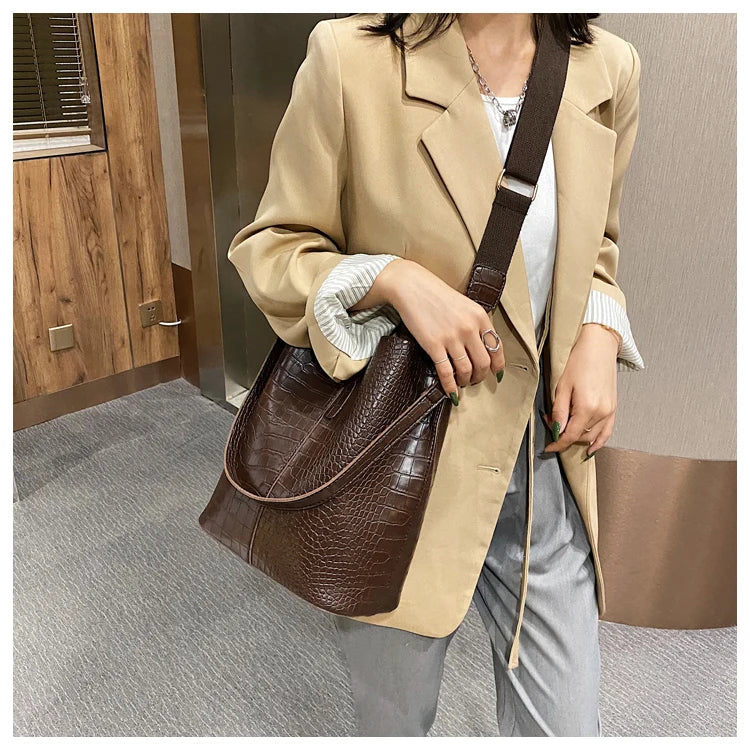 Vintage Crocodile Pattern Crossbody Bag for Women Clean Vanilla Store
