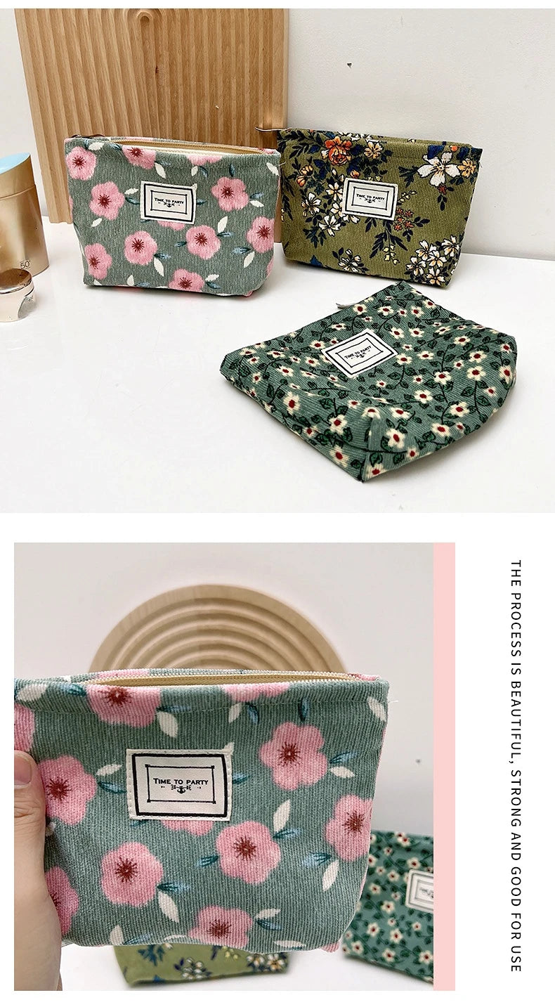 New Small Women's Cosmetic Bag with Floral Design Clean Vanilla Store