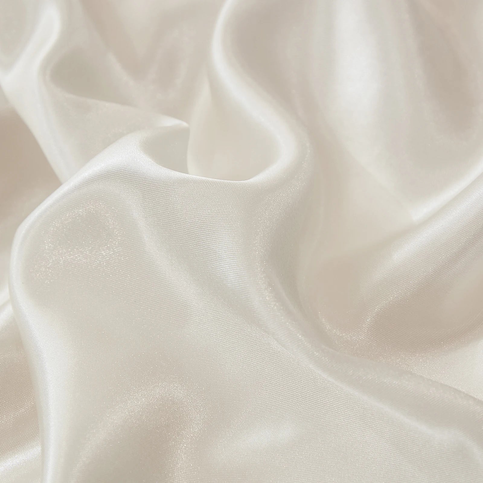 Satin Elegance Bedding Set | Luxurious Comfort 3Pcs Clean Vanilla Store