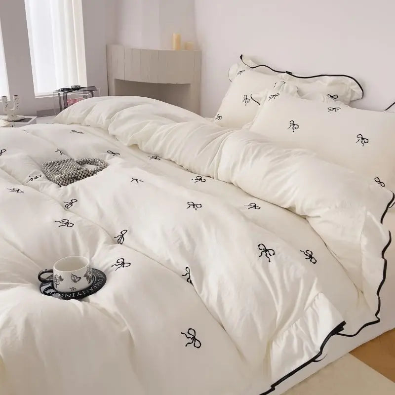 Chic Embroidery Ruffles Bedding Set with Pillows 3pcs Clean Vanilla Store