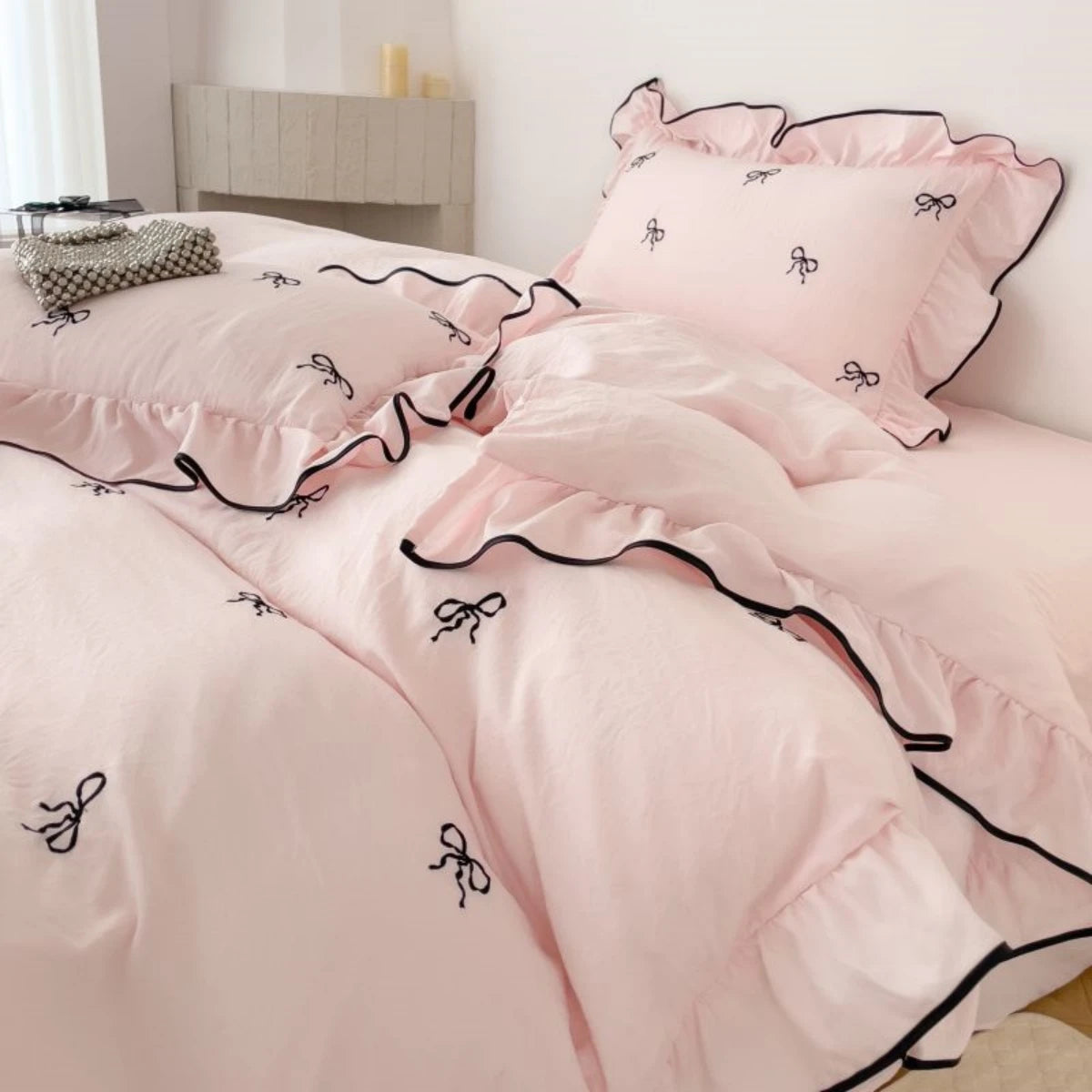 Chic Embroidery Ruffles Bedding Set with Pillows 3pcs Clean Vanilla Store