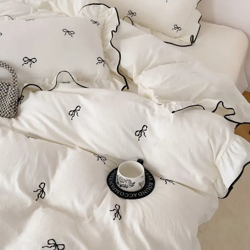 Chic Embroidery Ruffles Bedding Set with Pillows 3pcs Clean Vanilla Store