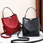 Yogodlns Retro Alligator Bucket Bags for Women  Clean Vanilla Store