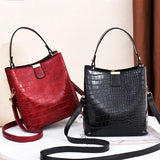 Yogodlns Retro Alligator Bucket Bags for Women  Clean Vanilla Store