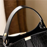 Yogodlns Retro Alligator Bucket Bags for Women  Clean Vanilla Store