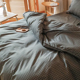 Black White Small Checks Printed Bed Set - 4 Pcs