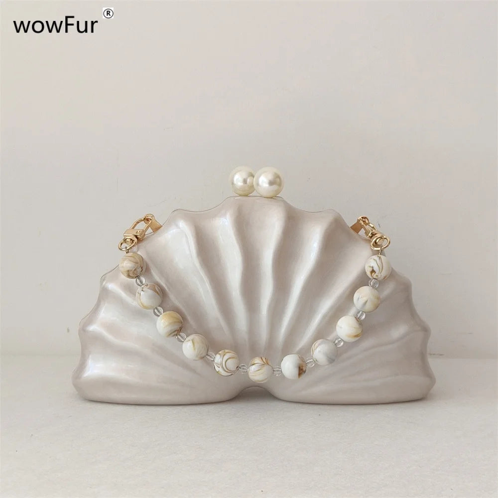 Original Shell Half Room Beaded Bag Clutch