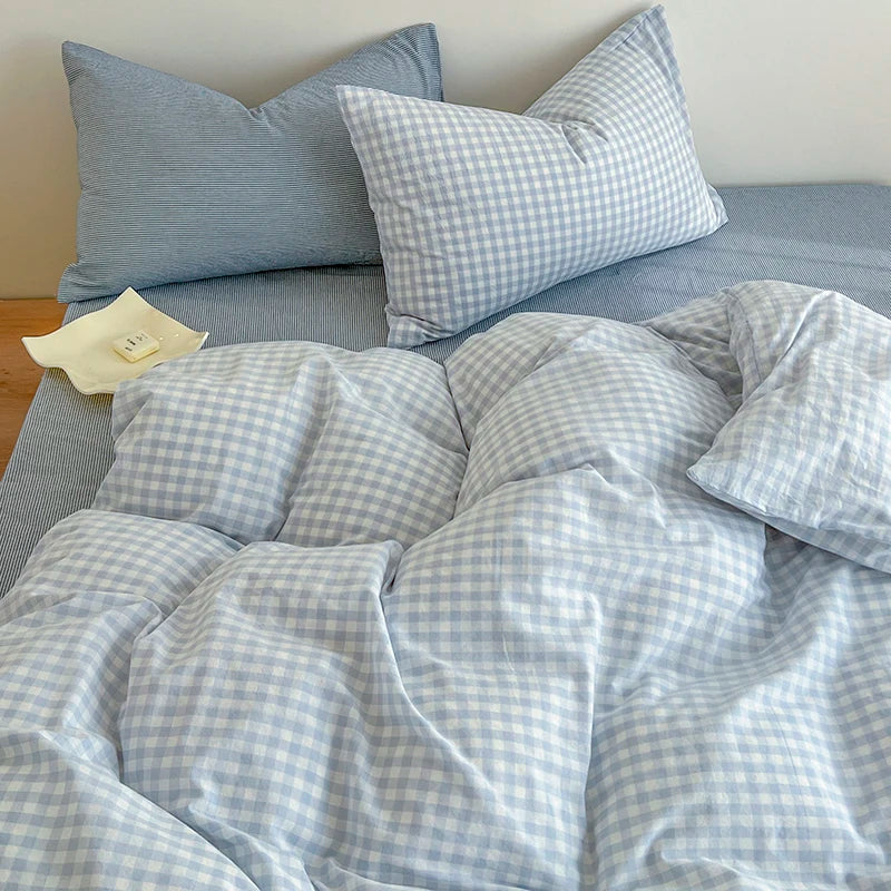 Simple Pink Stripe Bedding Set with Pillowcases 3pcs