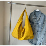 Casual Large Capacity Retro Drawstring Crossbody Bag