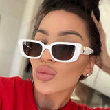 Retro Rectangle Sunglasses Unisex with V-Shaped Foots