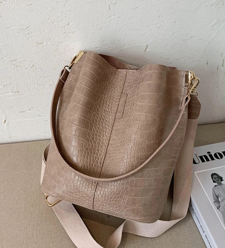 Vintage Crocodile Pattern Crossbody Bag for Women  Clean Vanilla Store