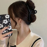 Elegant Black Geometric Hair Claw for Women