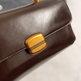Vintage Fashion Flap Shape Handbag for Women