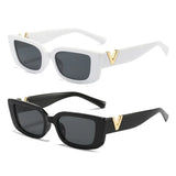 Retro Rectangle Sunglasses Unisex with V-Shaped Foots