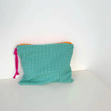 Hot Portable Large Capacity Plaid Makeup Bag